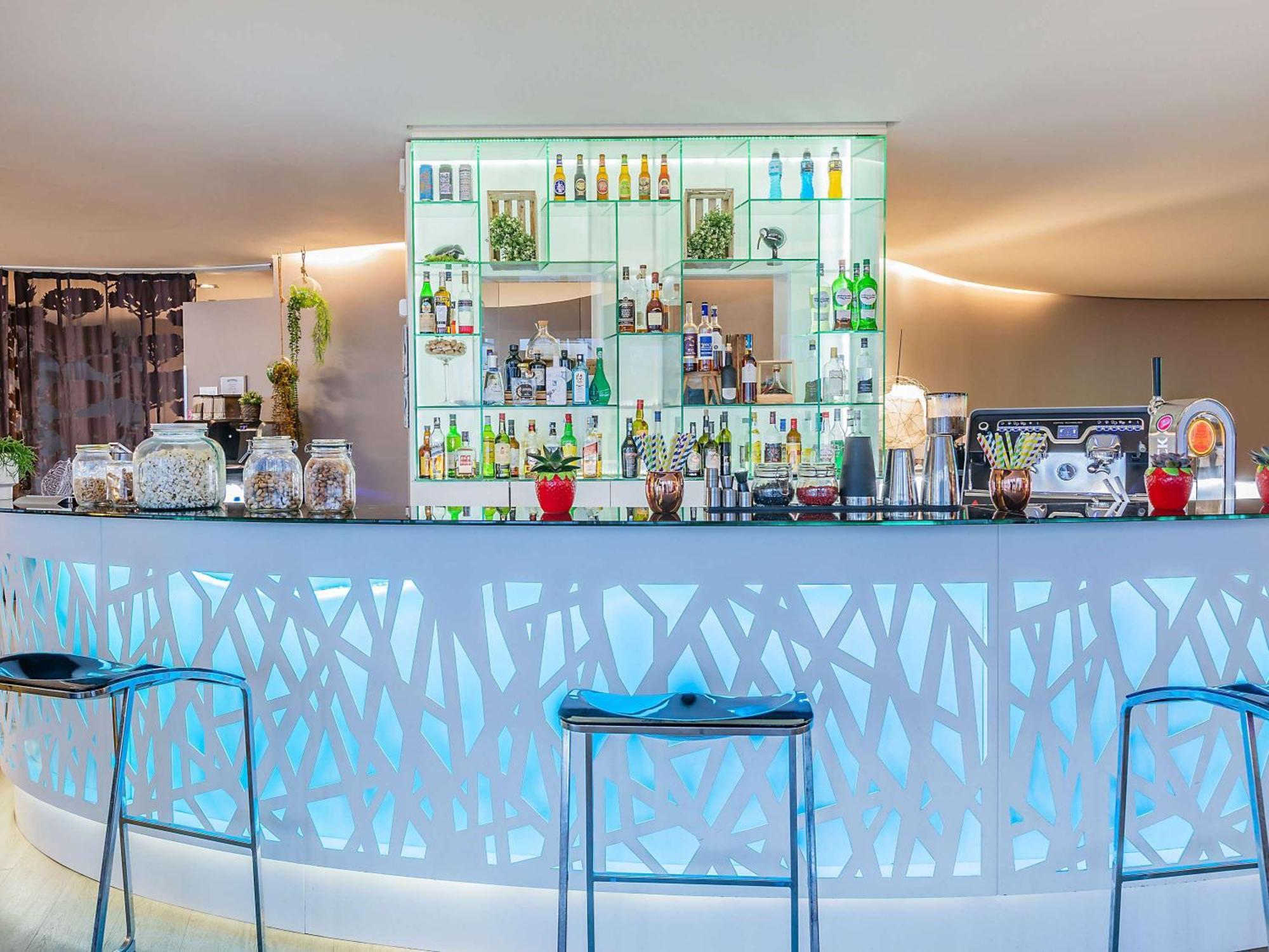 Novotel Сетубал Екстер'єр фото