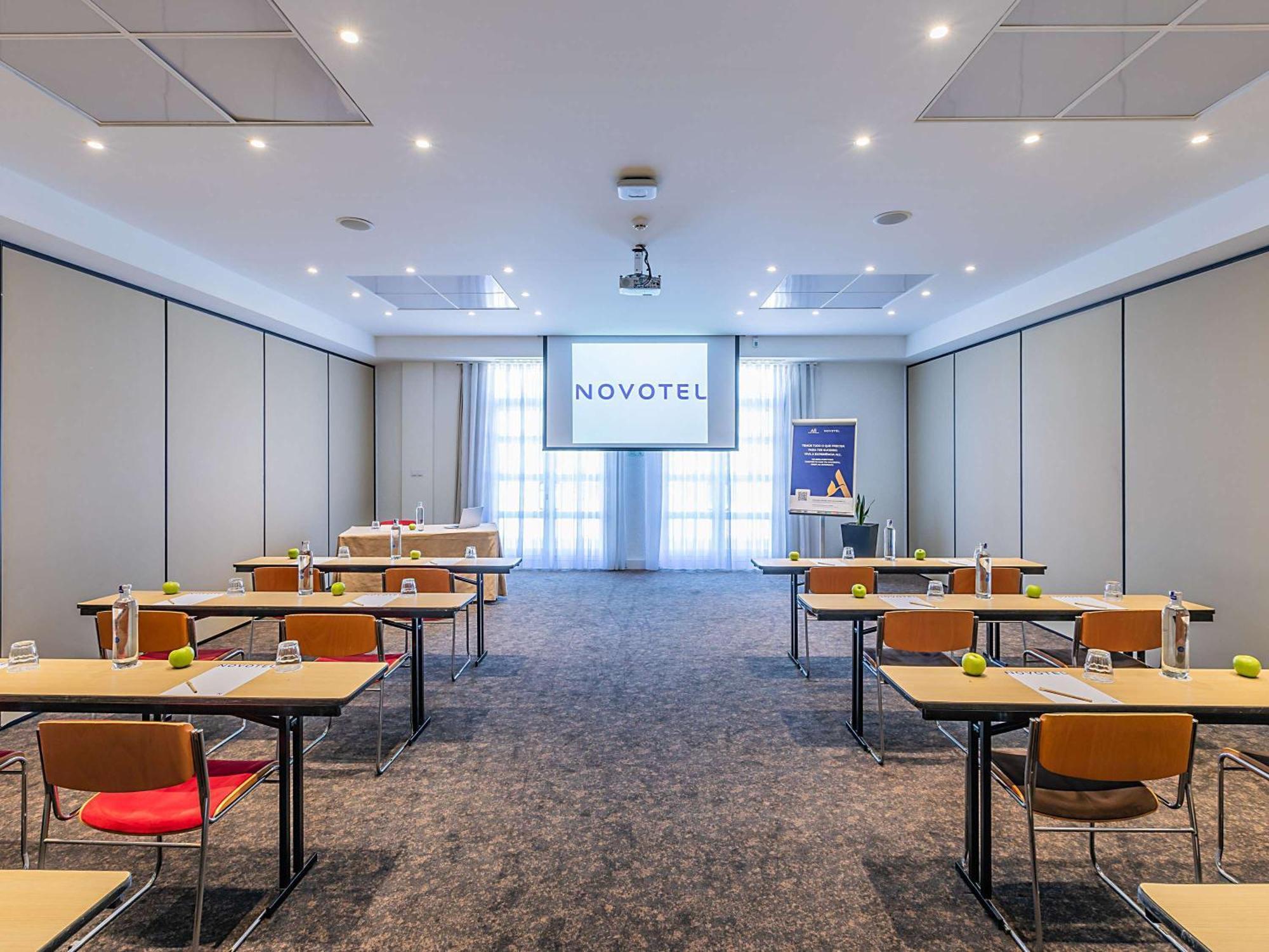 Novotel Сетубал Екстер'єр фото