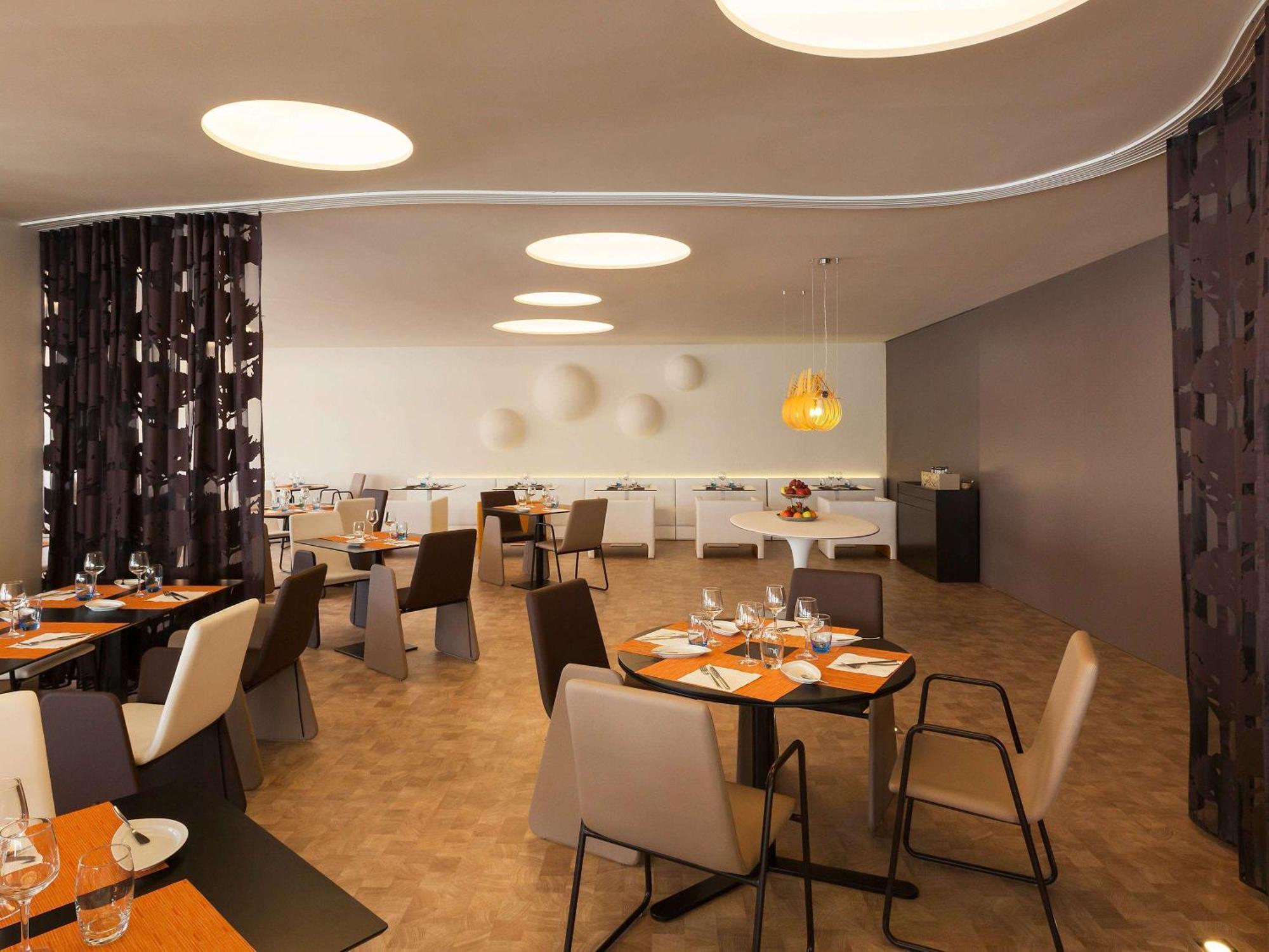 Novotel Сетубал Екстер'єр фото